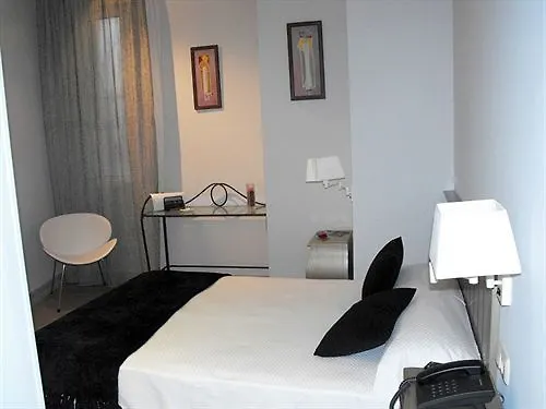 Don Cecilio Guesthouse  San Sebastián 2*,  España